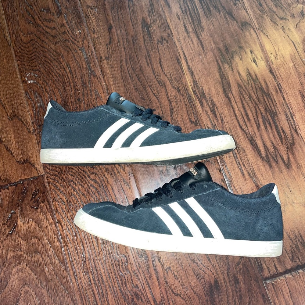 Adidas black suede 3 stripe shoes